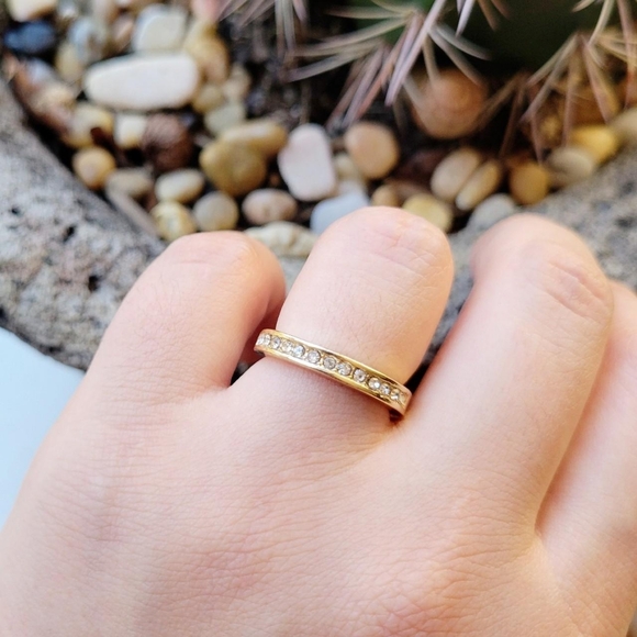 Classic Dainty Gold Rhinestone Ring Band - Picture 2 of 8